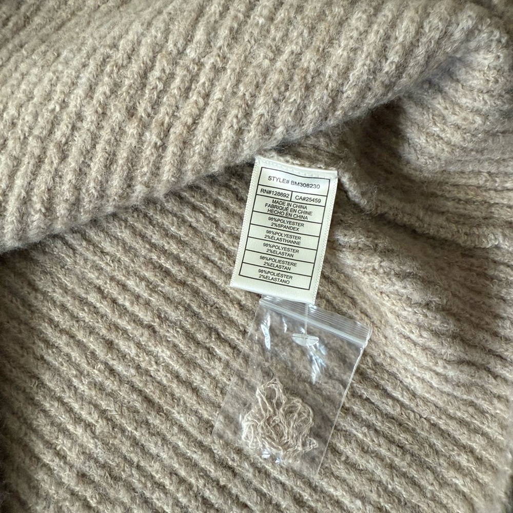 BRAND NEW STEVE MADDEN SWEATER DRESS 💞 - Picture 6 of 7